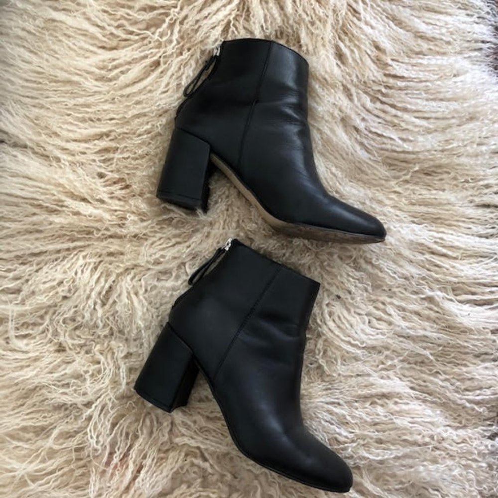 Steve Madden Parisa Bootie